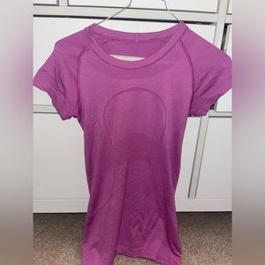 Lululemon Swiftly Tech Short Sleeve Top.